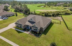 881 Brushed Dune Circle, Freeport, FL 32439
