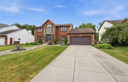 180 Enchanted S, Depew, NY 14043