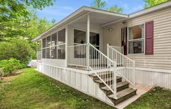 27 Morgan Road, Rochester, NH 03868