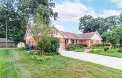 205 Fillmore Place, Chesapeake, VA 23325