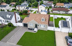 13 Maple Drive, Lindenhurst, NY 11757