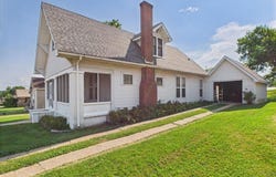 611 Cedar Avenue, Cabool, MO 65689