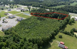 1110 Pin Oak Drive, Carterville, IL 62918