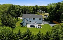 635 Santuit Newtown Road, Marstons Mills, MA 02648