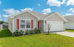 335 Flounder Street, Crestview, FL 32539