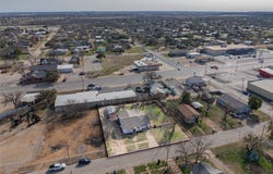 1109 W Elm Street, Breckenridge, TX 76424