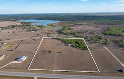 7807 Highway 142, Maxwell, TX 78656