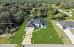 105 E 15TH Street, Lehigh Acres, FL 33972