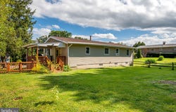139 S OAKHALL Drive, OAKLAND, MD 21550