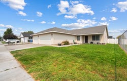 728 W PHEASANT Ave, Hermiston, OR 97838