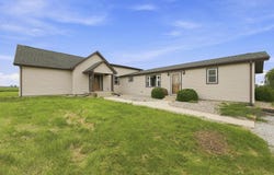 6231 E 600, Gas City, IN 46933