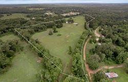 1121 N FM 95, GARRISON, TX 75946