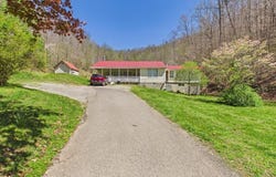 350 DeadFall Br, Meally, KY 41234