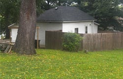 4502 Orchard Road, St Joseph, MO 64506