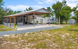 1801 Oak Ave, Steinhatchee, FL 32359