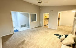 4015 S Crysler Avenue, Independence, MO 64055