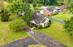 551 Pikeview St, DRESDEN, TN 38225