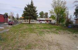 8 E Main St, Middleton, ID 83644