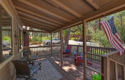 327 Wabash Lane, Sugarloaf, CA 92386