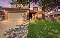 313 Moonlight Ct, Cibolo, TX 78108