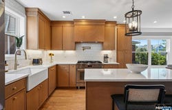 39 Walnut Crescent, Montclair, NJ 07042