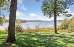 8378 Seneca Pointe, Eden Prairie, MN 55347