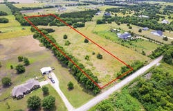 10843 E Line Road, Trenton, TX 75490