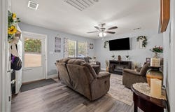 475366 1100 RD, Muldrow, OK 74948