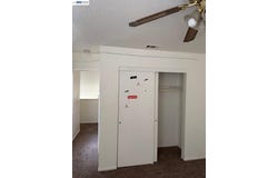 2113 Pyrenees Ave, Stockton, CA 95210