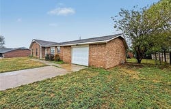 18333 Hilltop Circle, Tahlequah, OK 74464