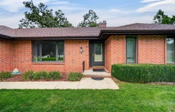 303 Oak Boulevard, Huxley, IA 50124