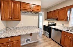 302 NE Howard Street, Lee's Summit, MO 64063