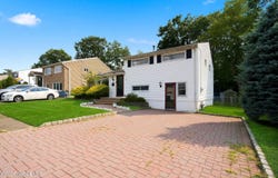 51 Haven Terrace, Parlin, NJ 08859