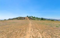 39513 Eastview, Yucaipa, CA 92399