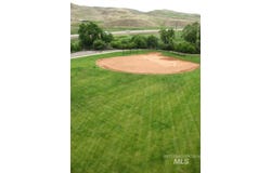 31032 N Swire Green Way, Eagle, ID 83629