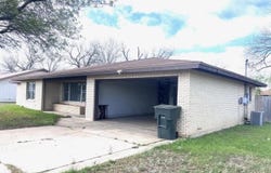 535 N 4th, Uvalde, TX 78801