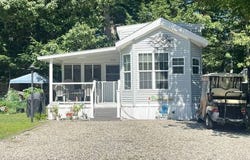27 Ocean Park Rd, Old Orchard Beach, ME 04064
