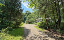 16961 Harble Griffith Road, Logan, OH 43138