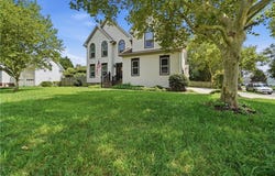 609 Edgewood Arch, Chesapeake, VA 23322