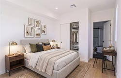 1227 June St, Hollywood, CA 90038