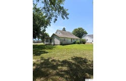 211 E Poplar Street, Bancroft, NE 68004