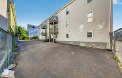 526 3rd St, Fall River, MA 02721