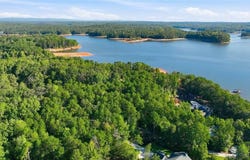 362 Foxy Lane, Martin, GA 30557