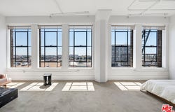 315 E 8th St, Los Angeles, CA 90014