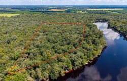 SW 17th St, Bell, FL 32619