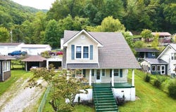 412 Poplar Terrace, Harlan, KY 40831