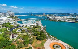 50 Biscayne Blvd, Miami, FL 33132