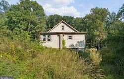 91 MOUNTAIN Road, RISING SUN, MD 21911