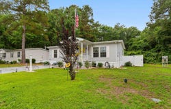 978 Jamestown Rd., Conway, SC 29526