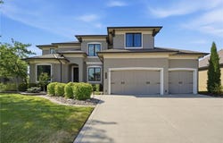 1124 Metfield Lane, Raymore, MO 64083